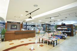 MIZUSHIMA Select Books & Select Goods 枚方市駅店